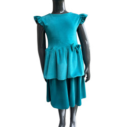 Sleeveless velvet dress